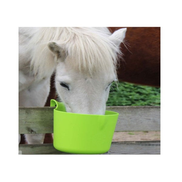 Mini Portable Feeder 8Lt.